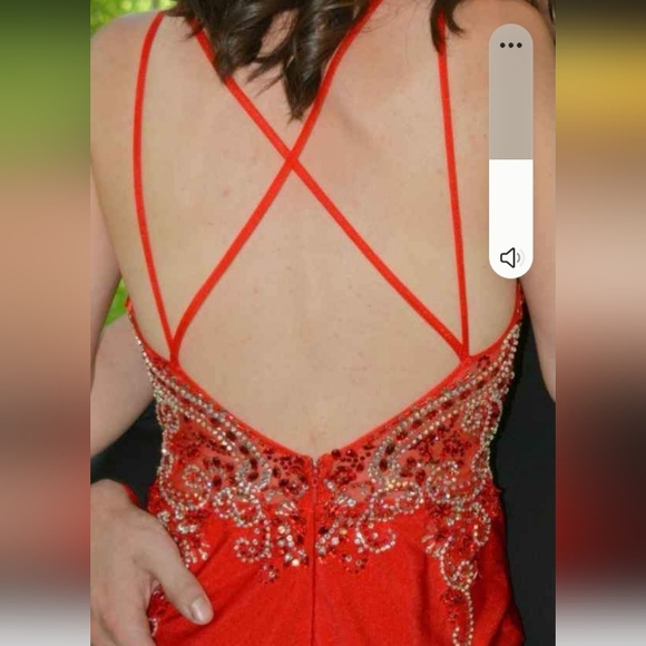 Prom dress - Picture 3 of 3